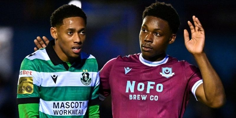 Drogheda United vs Shamrock Rovers có phong độ khác nhau